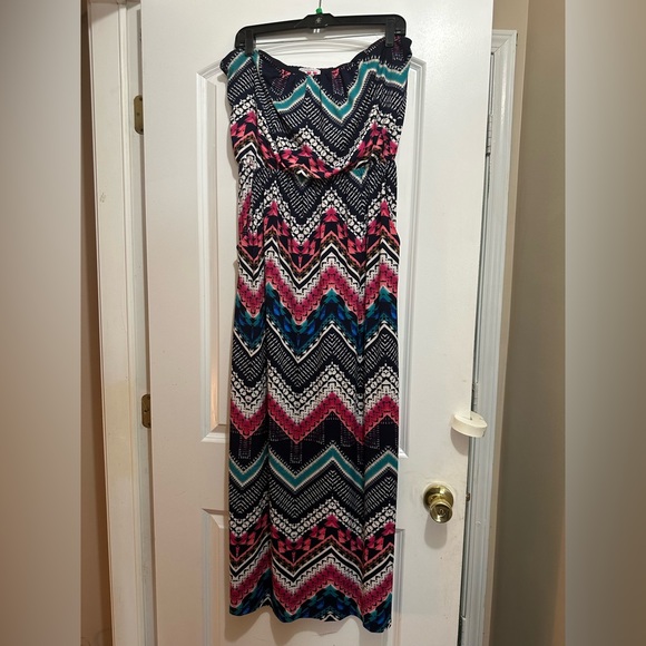 Trixxi Maxi Tube Top Dress Womens Black Multicolor Aztec Striped Sz XL - Picture 3 of 10